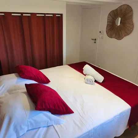 Holiday home Le Champ Du Moulin Moderne A 3 Min Du Puy Dufou