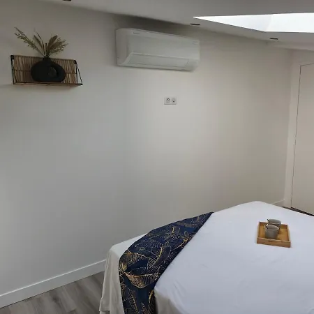 Le Champ Du Moulin Moderne A 3 Min Du Puy Dufou