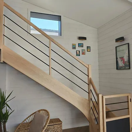 Le Champ Du Moulin Moderne A 3 Min Du Puy Dufou Les Épesses