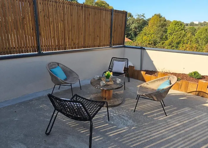 Le Champ Du Moulin Moderne à 3 Min Du Puy Dufou Hébergement de vacances