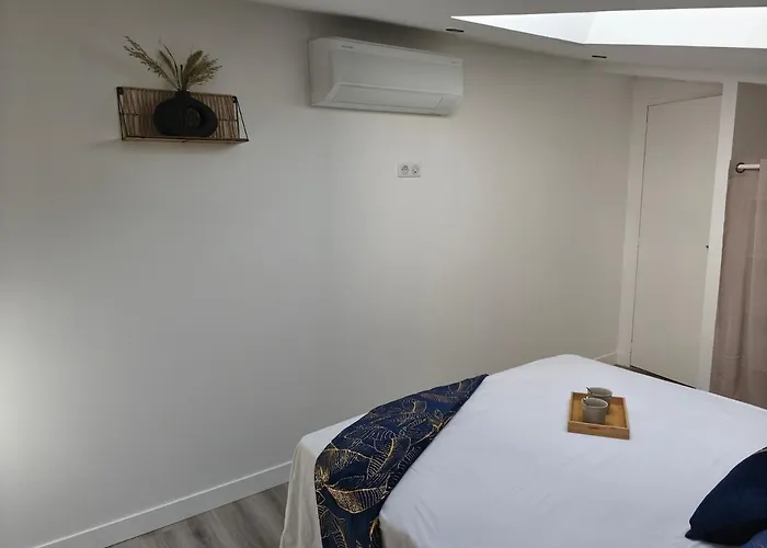 Le Champ Du Moulin Moderne à 3 Min Du Puy Dufou