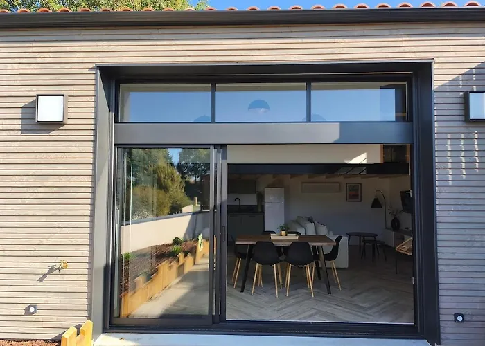 Le Champ Du Moulin Moderne à 3 Min Du Puy Dufou Hébergement de vacances