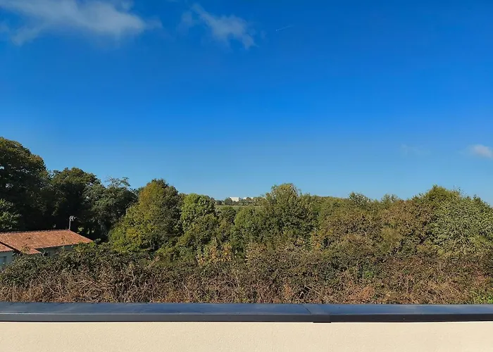 Le Champ Du Moulin Moderne à 3 Min Du Puy Dufou *